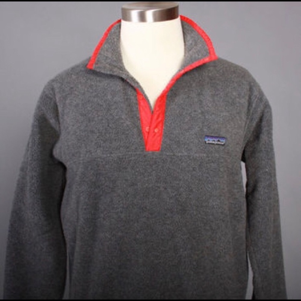 Grey and hot pink patagonia synchilla pullover!